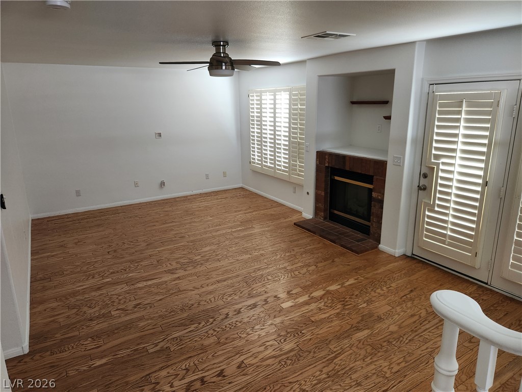 Photo 5 of 8733 Blazing Saddle Avenue