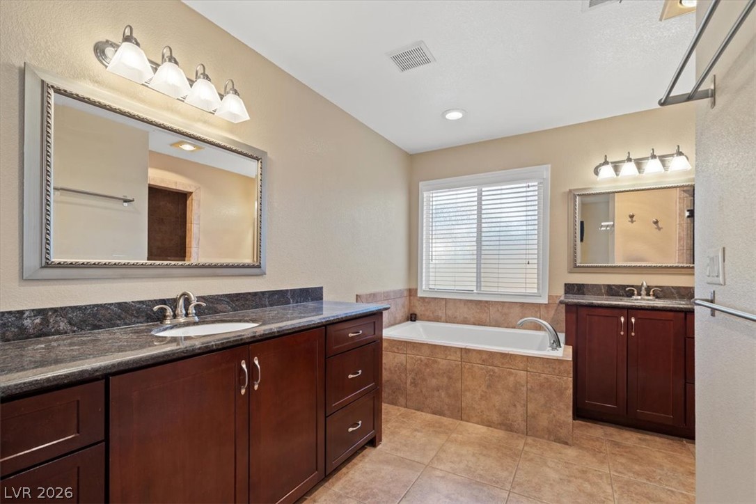 Photo 16 of 26, 1512 Padova Drive