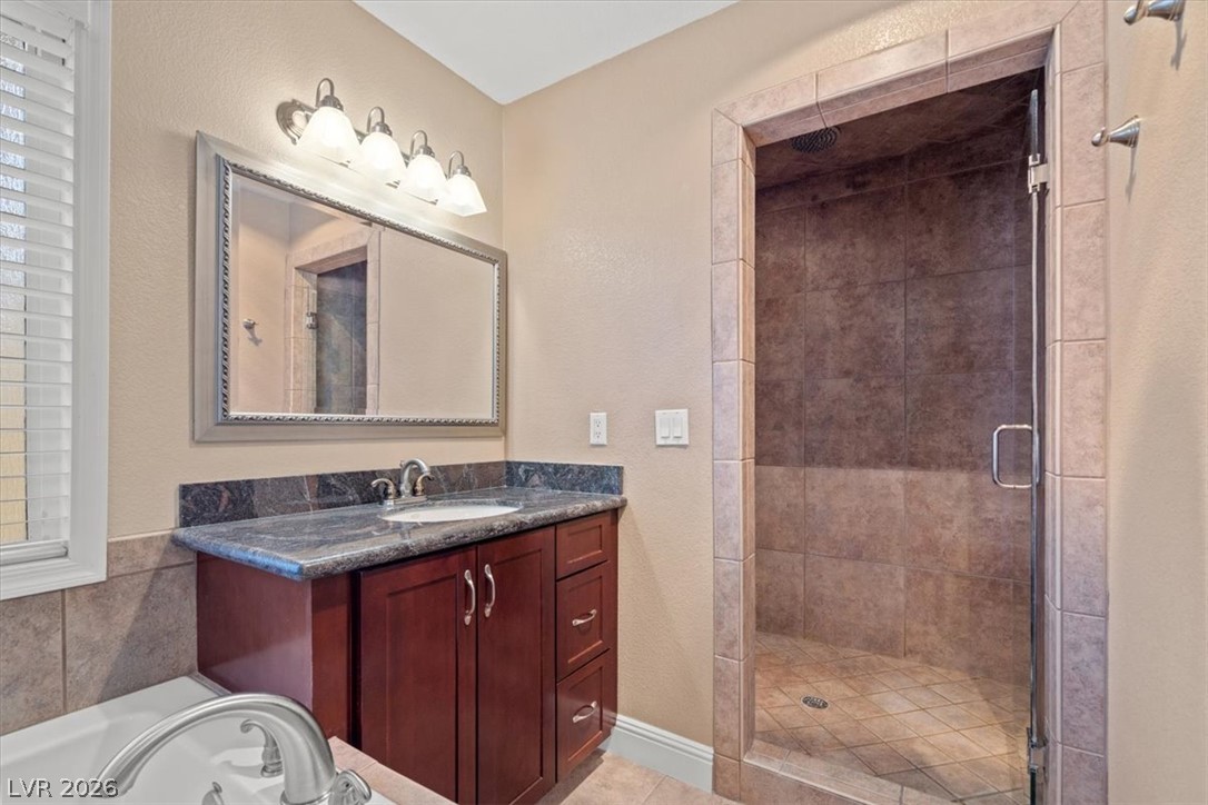 Photo 17 of 26, 1512 Padova Drive