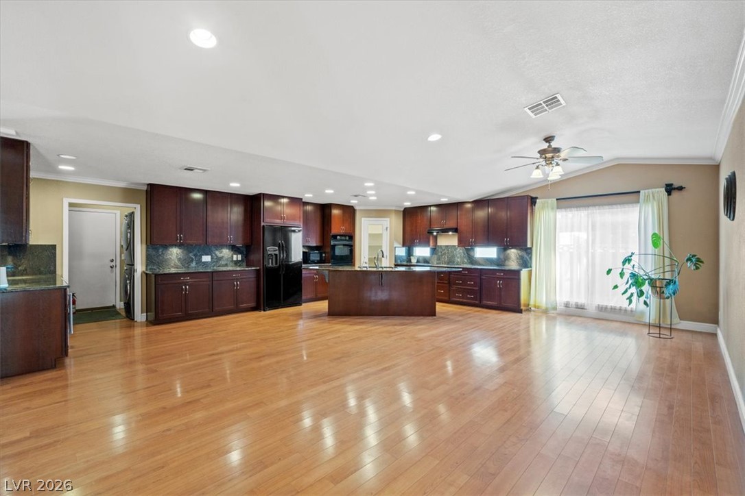 Photo 7 of 26, 1512 Padova Drive