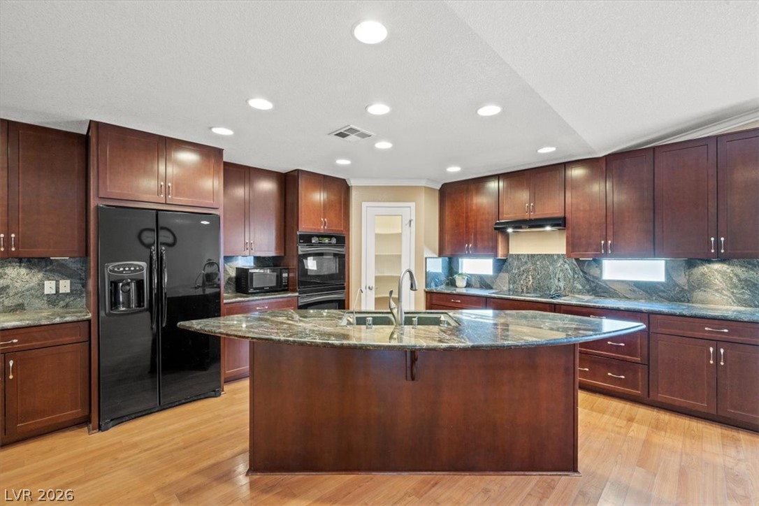 Photo 9 of 26, 1512 Padova Drive