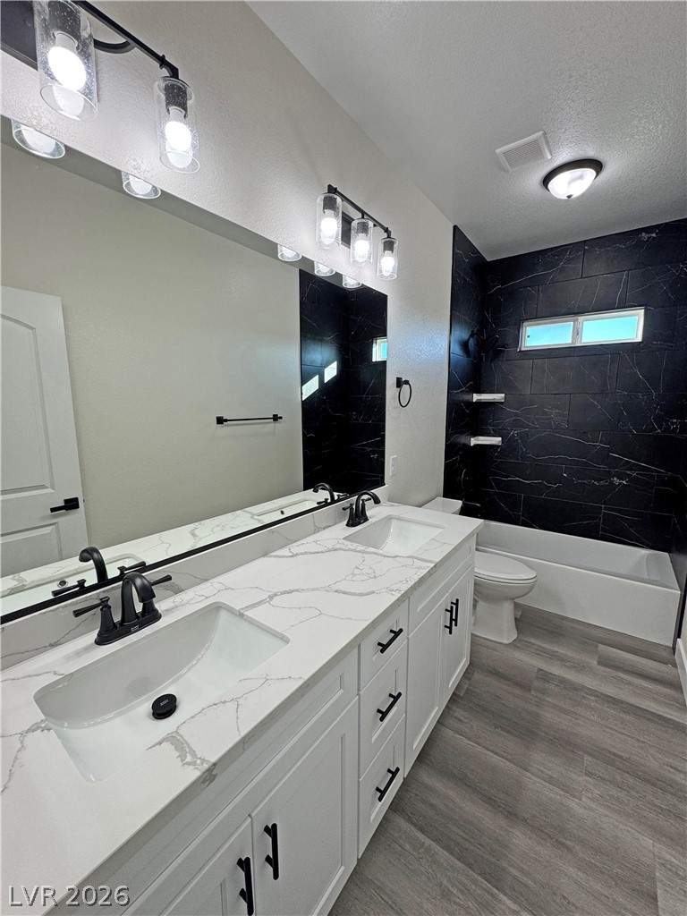 Photo 52 of 74, 2111 W Carnation Way