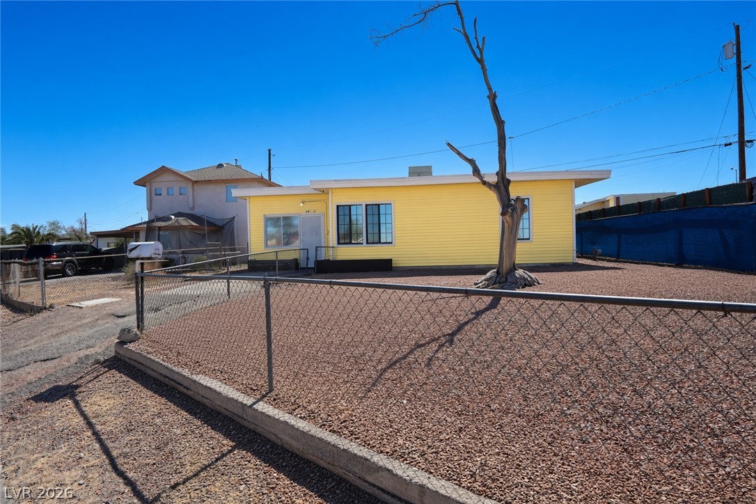 123 W Victory Road, Henderson 89015