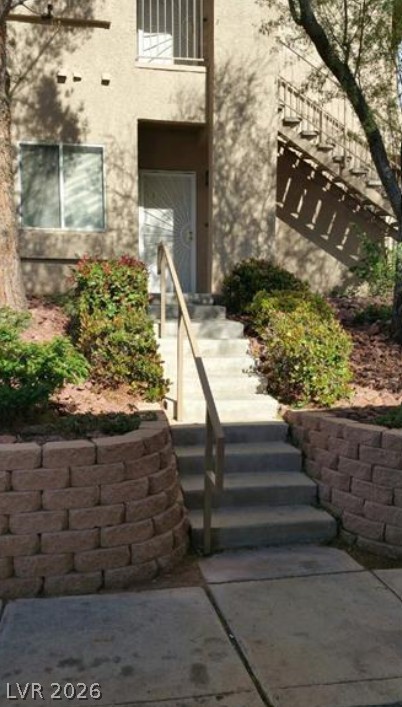 Photo 3 of 2110 Los Feliz Street #1080