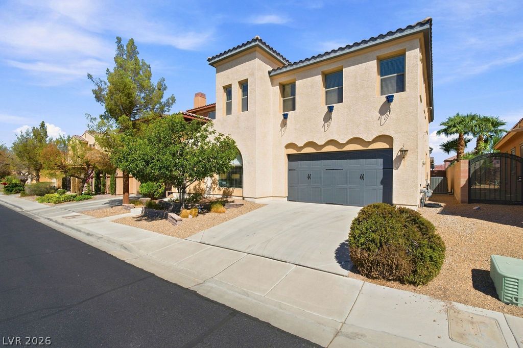 1220 Olivia Parkway, Henderson 89011