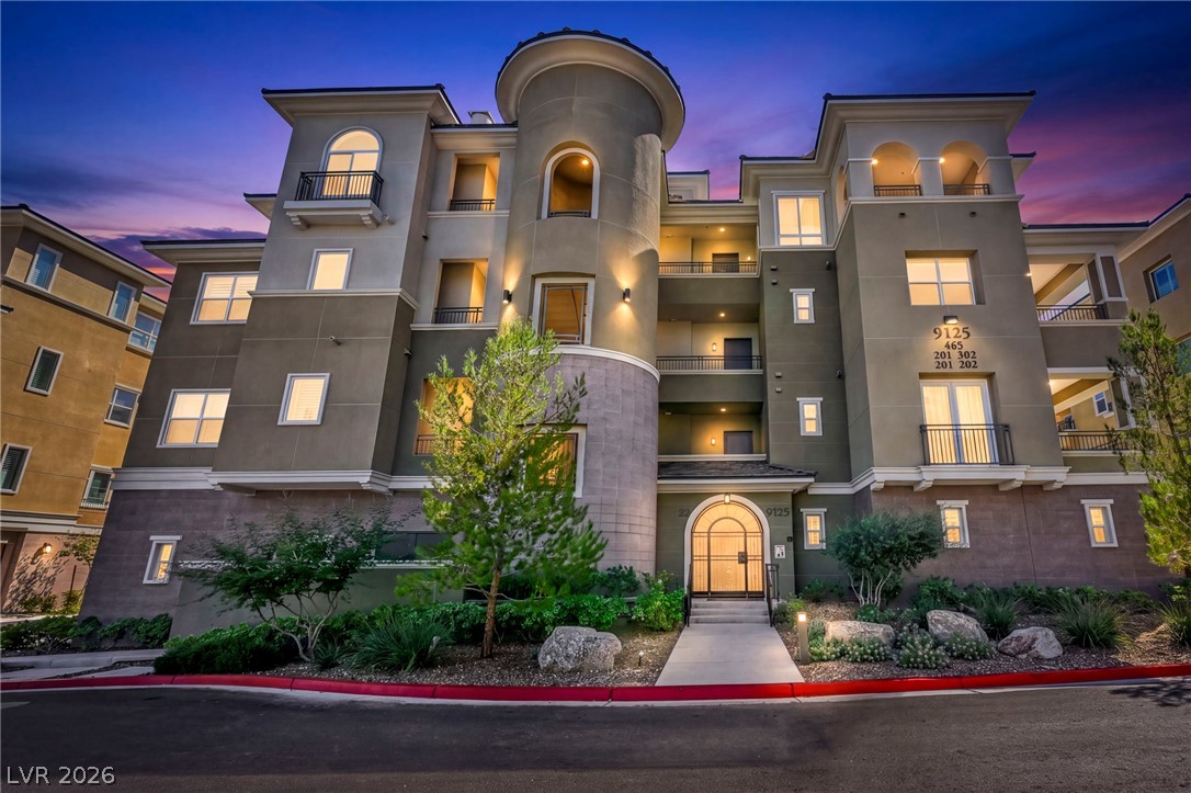 Photo 3 of 9125 Las Manaitas Avenue #302