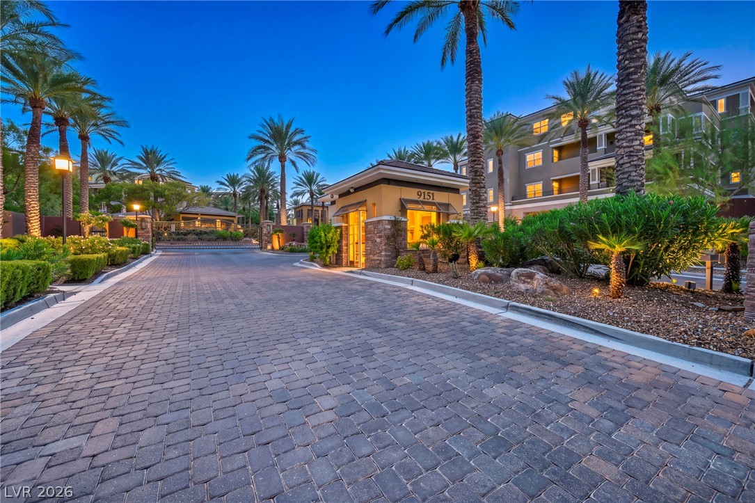 Photo 7 of 89, 9125 Las Manaitas Avenue #302