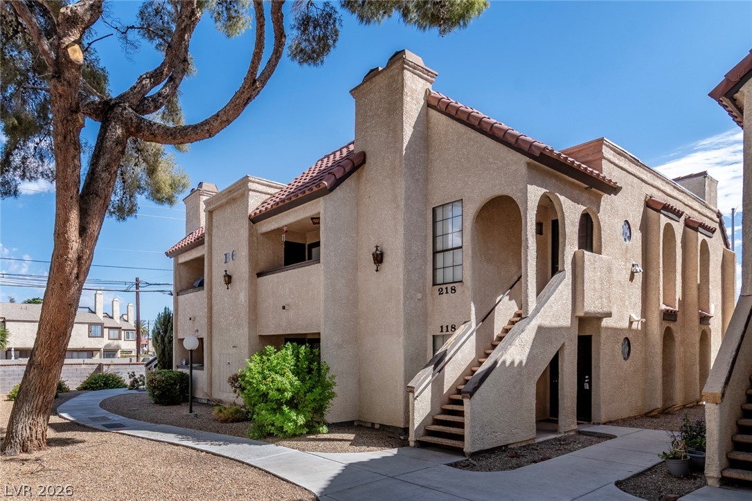 1751 E Reno Avenue #118, Las Vegas 89119