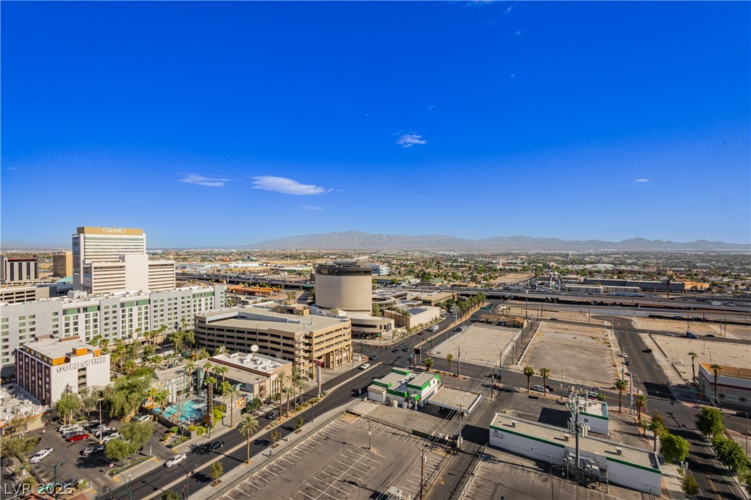 Photo 29 of 55, 150 Las Vegas Boulevard #2015