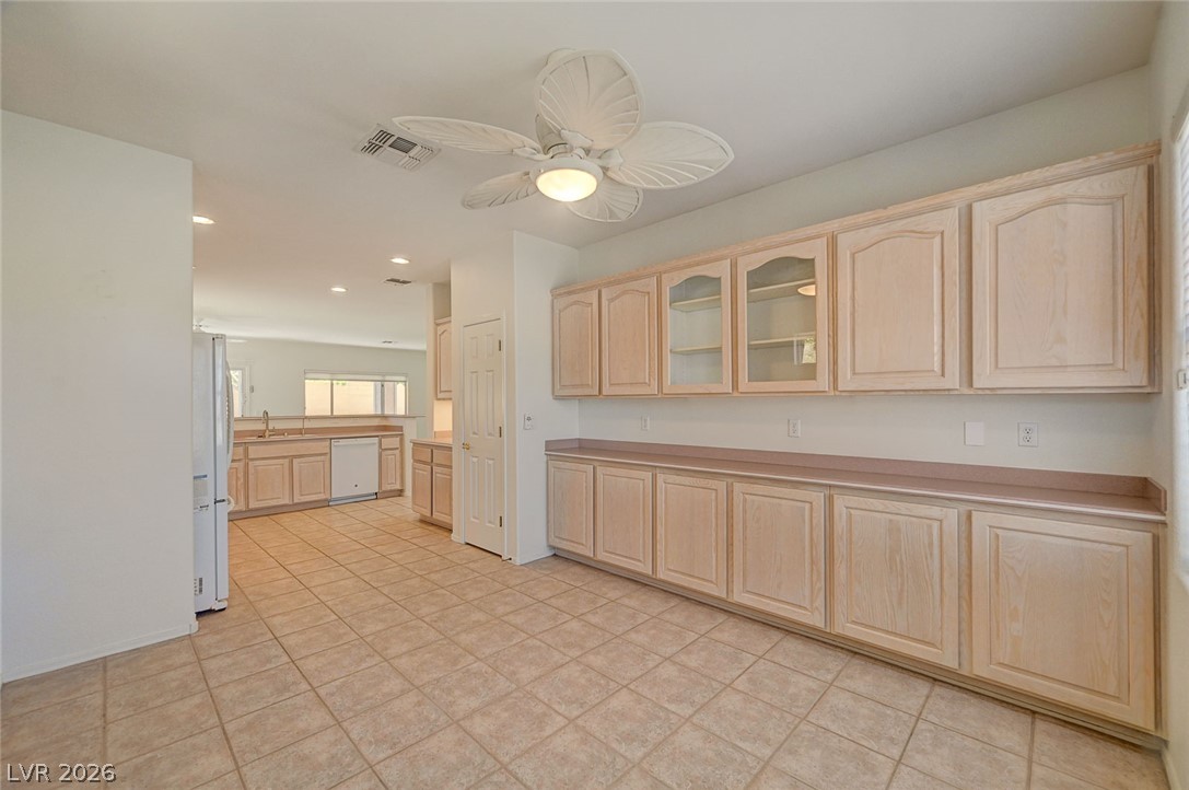 Photo 32 of 74, 2529 Springville Way