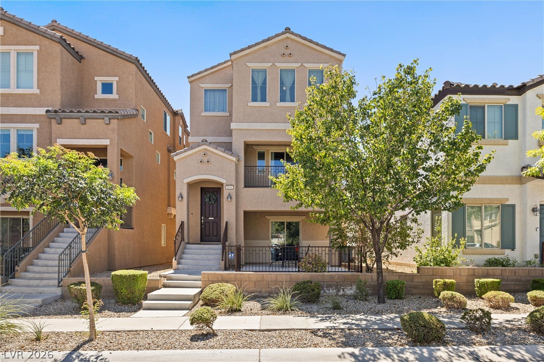 8944 Red Tapestry Court, Las Vegas 89149