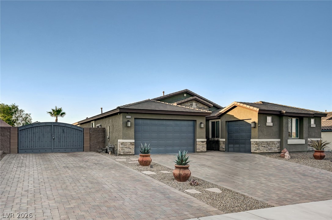 10430 W Amulet Ridge Court, Las Vegas 89149