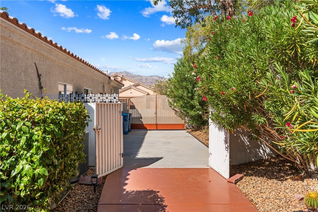 Photo 4 of 6140 Galileo Drive