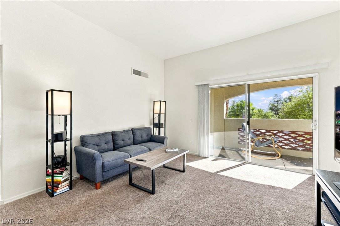 Photo 6 of 30, 7400 W Flamingo Road #2088