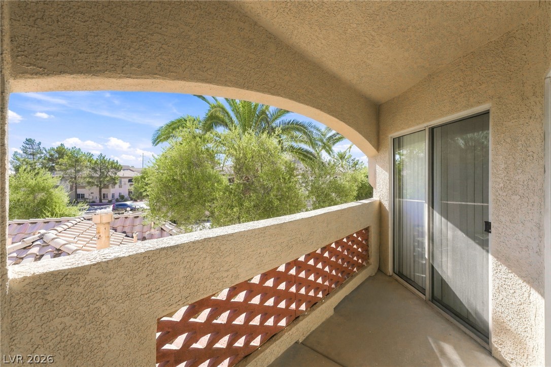 Photo 22 of 30, 7400 W Flamingo Road #2088