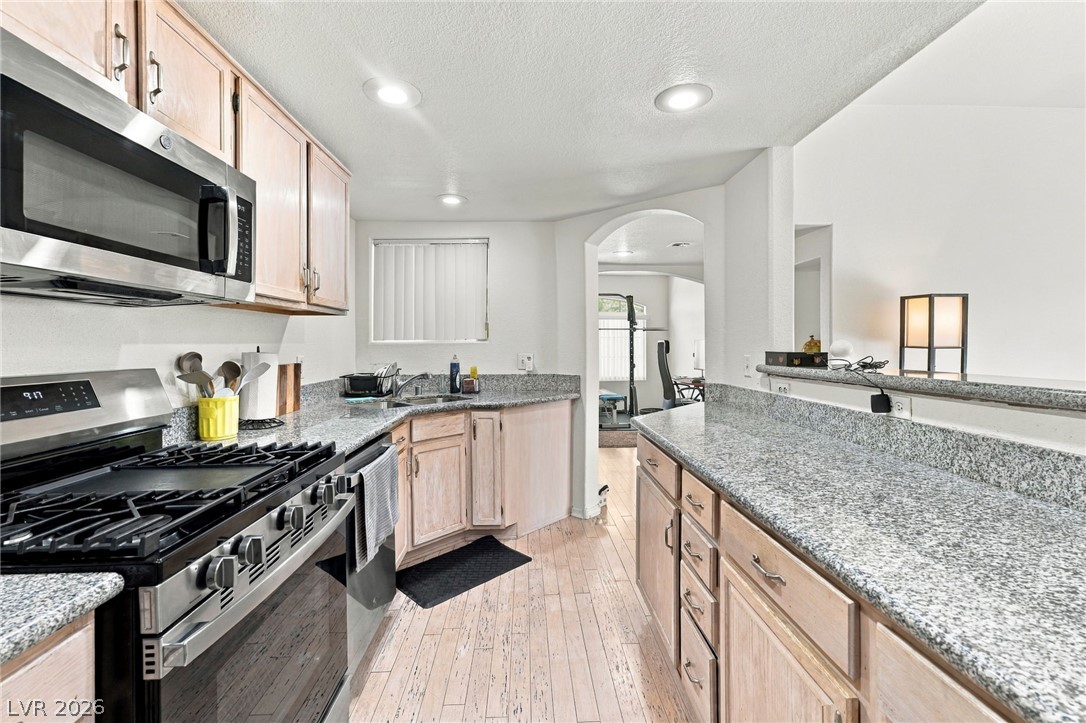 Photo 8 of 30, 7400 W Flamingo Road #2088