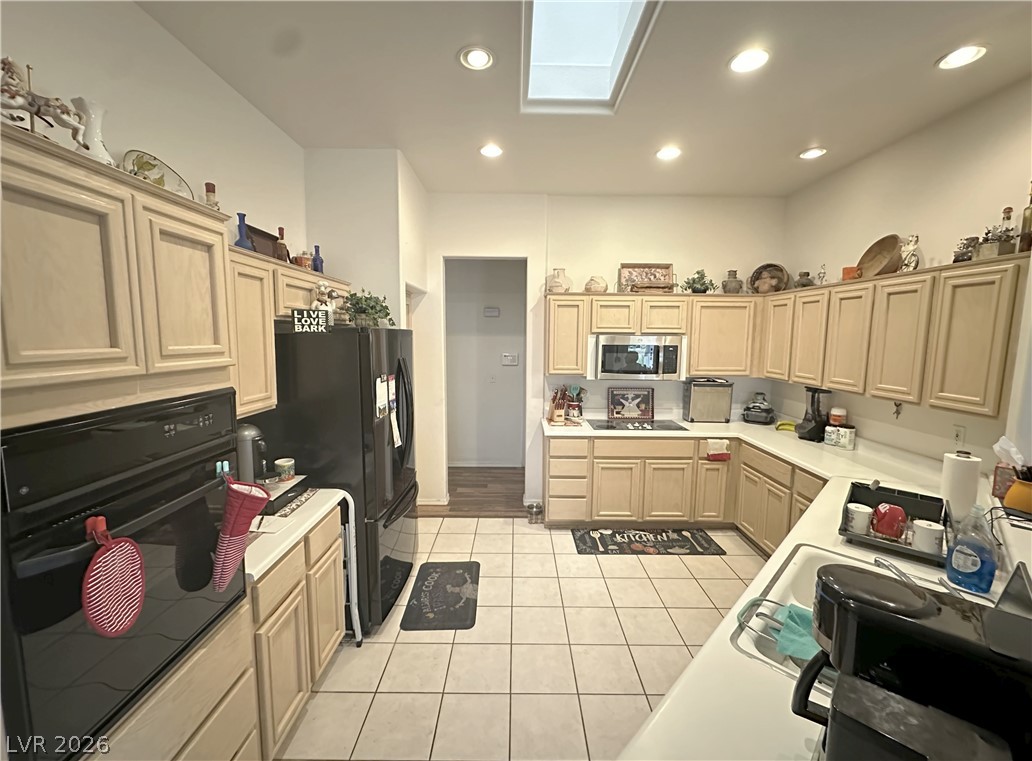 Photo 5 of 2936 Hawksdale Drive