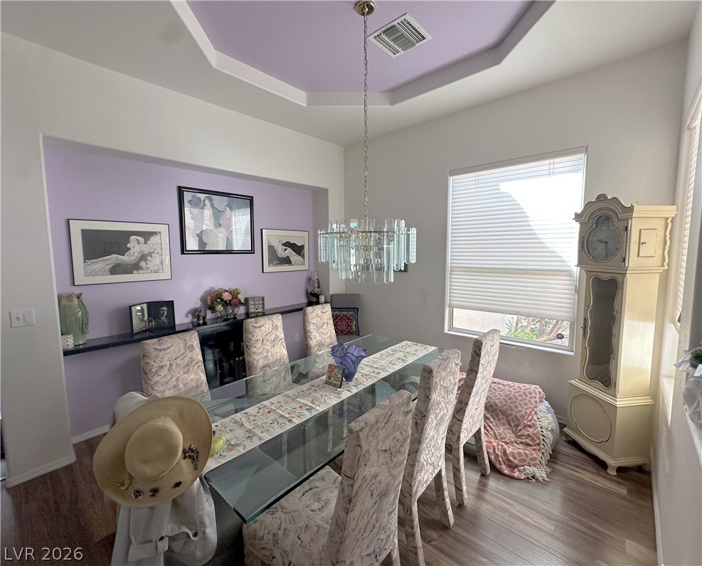 Photo 7 of 24, 2936 Hawksdale Drive