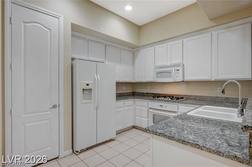 Photo 11 of 37, 20 Serene Avenue #201