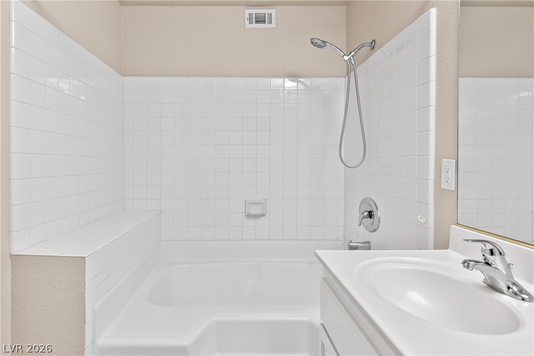 Photo 14 of 22, 2251 Wigwam Parkway #1126