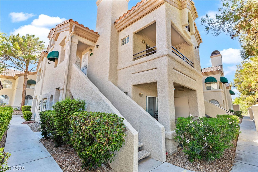 Photo 6 of 22, 2251 Wigwam Parkway #1126