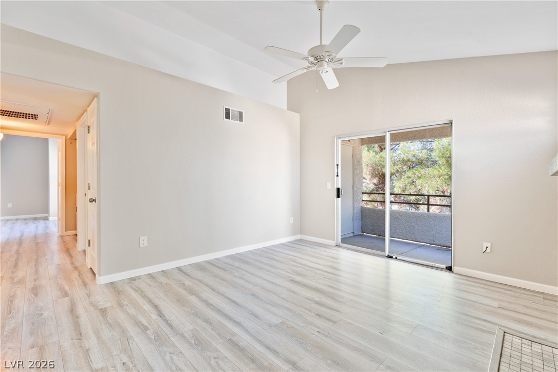 Photo 11 of 22, 2251 Wigwam Parkway #1126