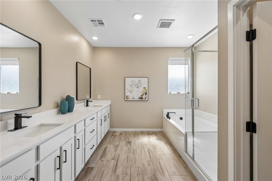 Photo 33 of 72, 194 Viento Ridge Street
