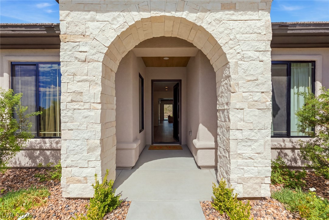 Photo 9 of 39, 40 Stonemark Drive