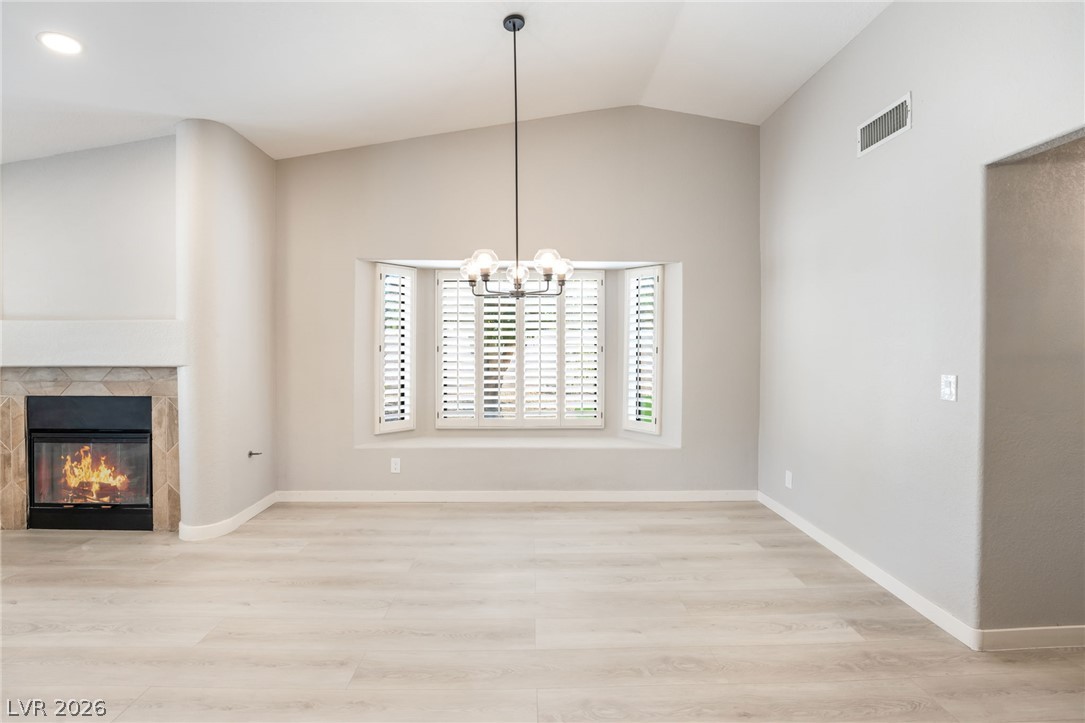 Photo 23 of 61, 2433 Chatfield Drive