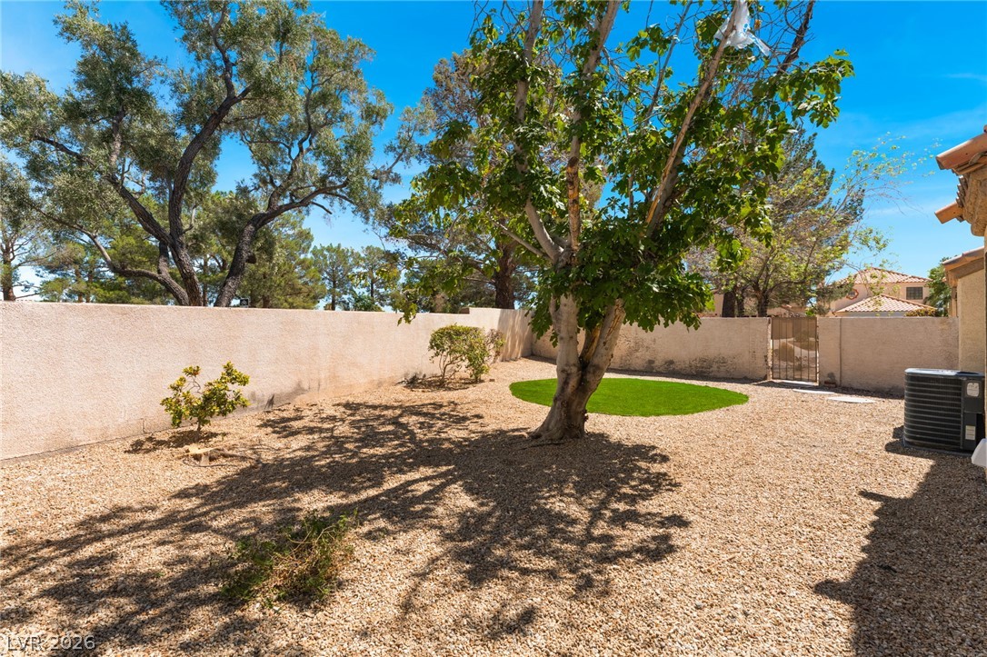 Photo 56 of 61, 2433 Chatfield Drive