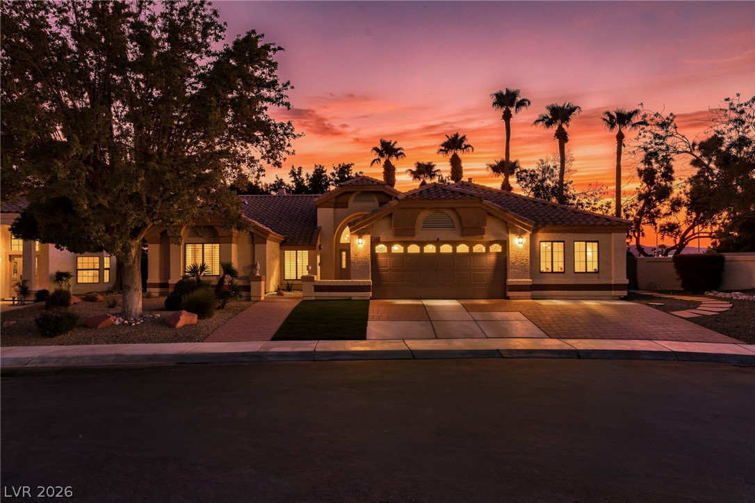2433 Chatfield Drive, Las Vegas 89128