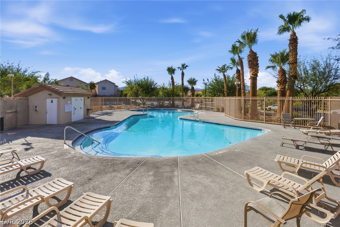 Photo 24 of 32, 8789 Horizon Wind Avenue #103