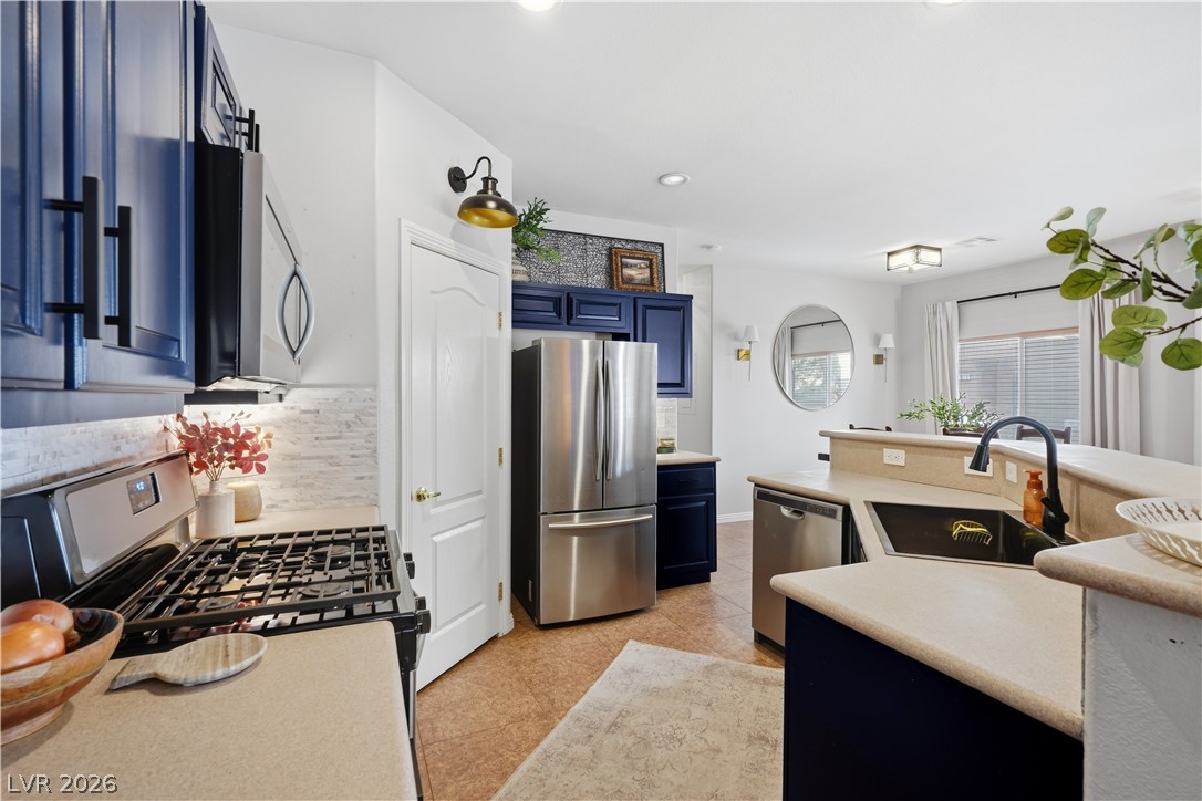 Photo 5 of 8789 Horizon Wind Avenue #103