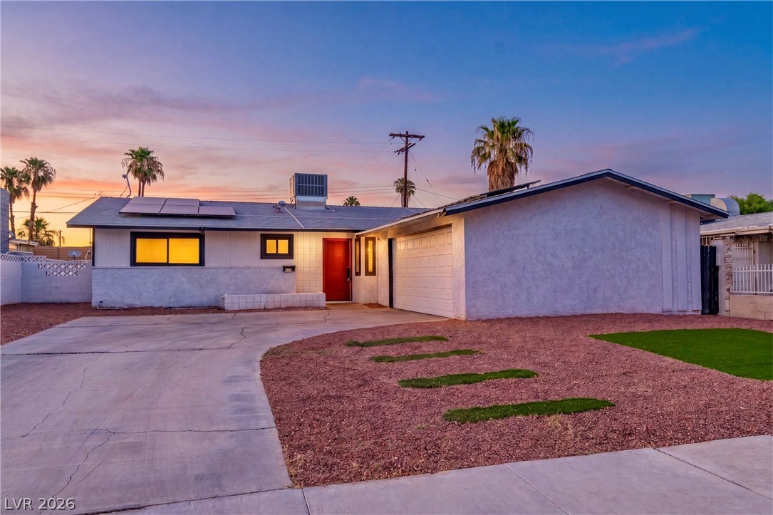 5804 Carmen Boulevard, Las Vegas 89108