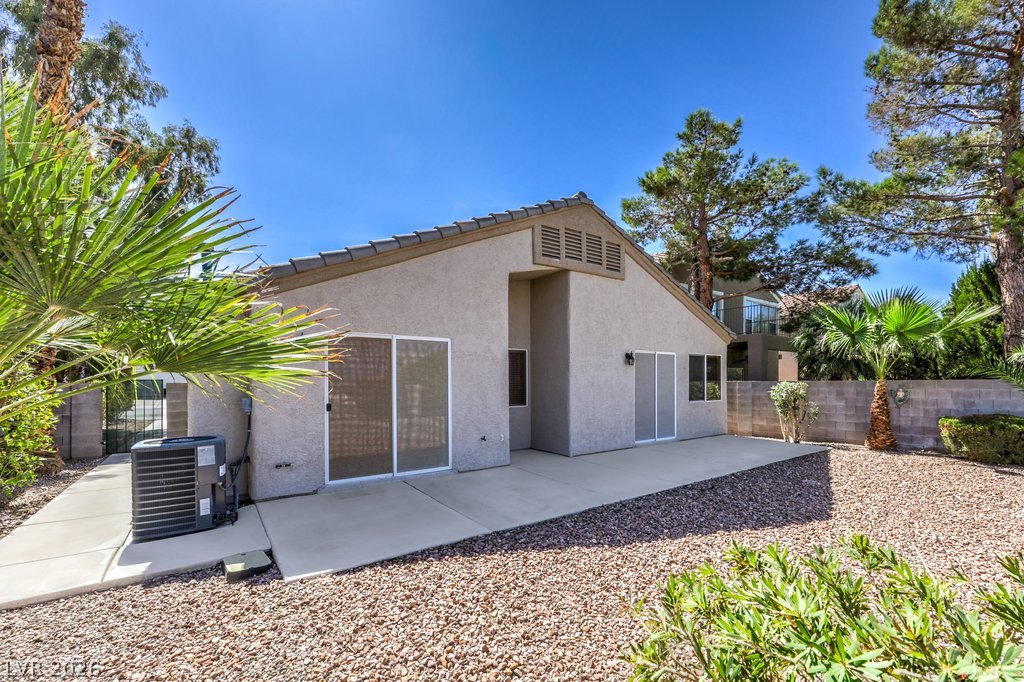 Photo 5 of 3186 CASTLE CANYON Avenue