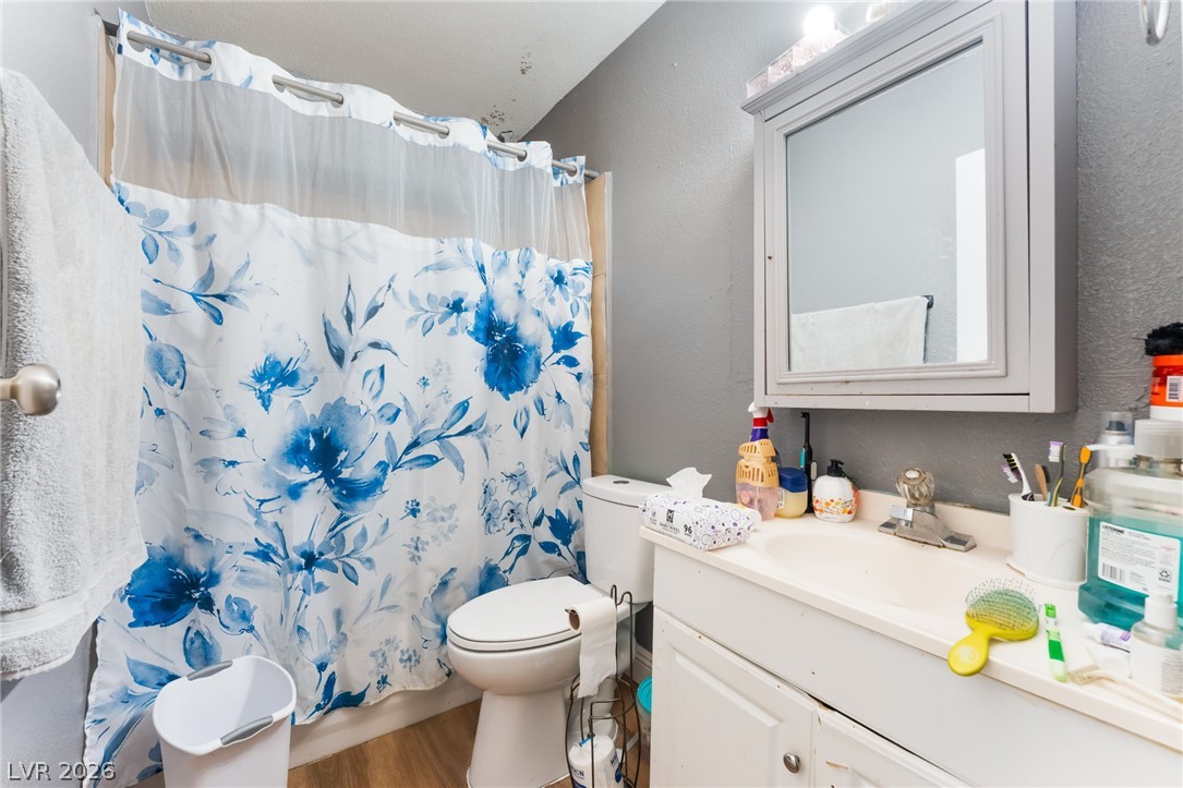 Photo 20 of 94, 828 Sagman Street