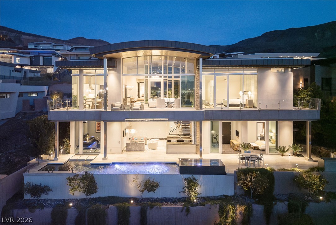 677 Tranquil Rim Court, Henderson 89012