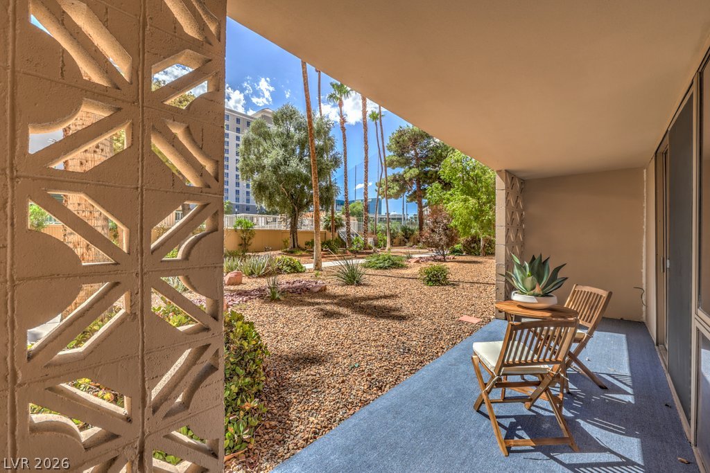 Photo 4 of 205 E Harmon Avenue #107