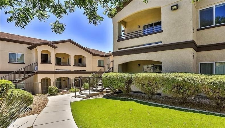 2291 W Horizon Ridge Parkway #5228, Henderson 89052