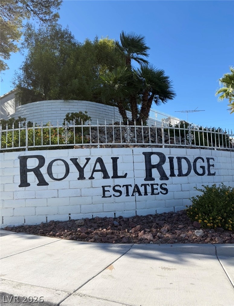 Photo 24 of 49, 4556 Royal Ridge Way