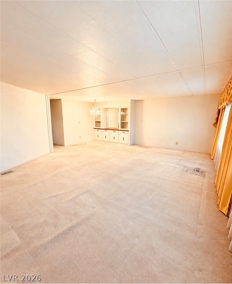 Photo 5 of 4556 Royal Ridge Way
