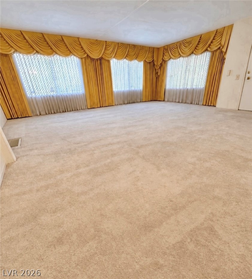Photo 6 of 49, 4556 Royal Ridge Way