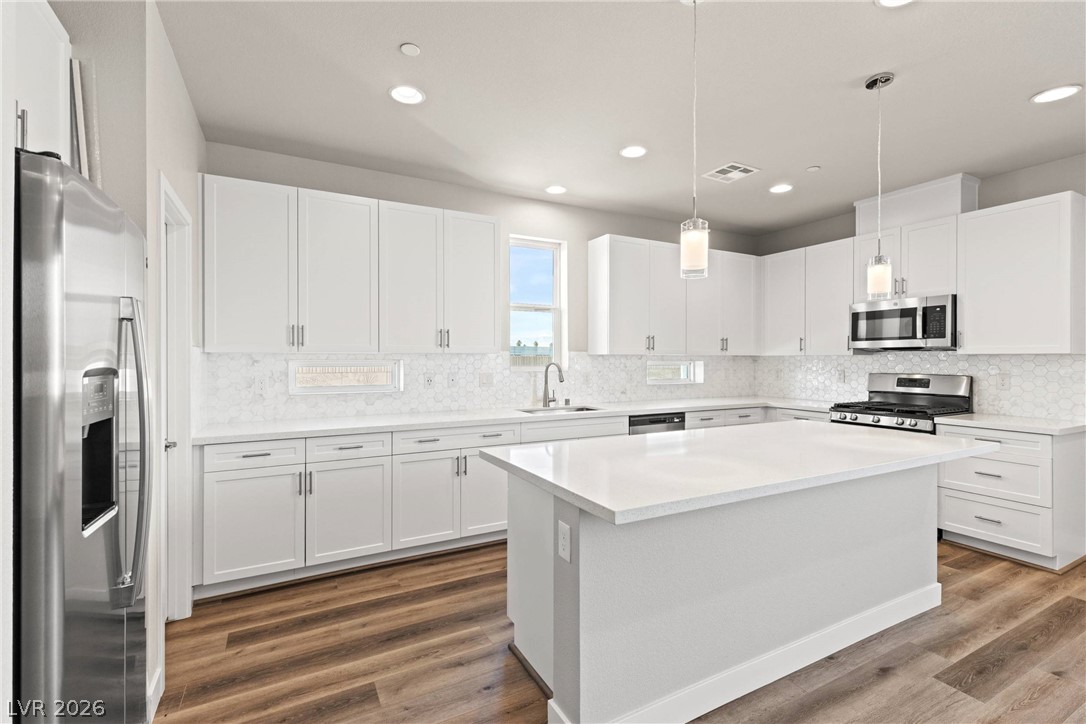 Photo 7 of 46, 8629 Ensworth Street #103