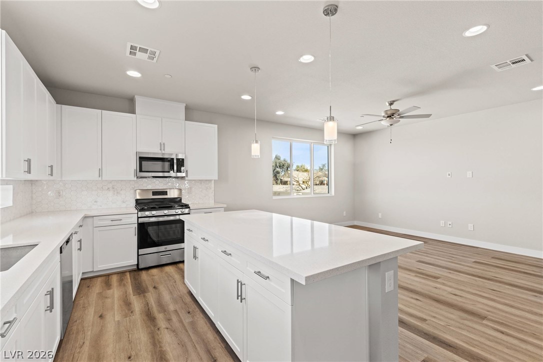 Photo 8 of 46, 8629 Ensworth Street #103