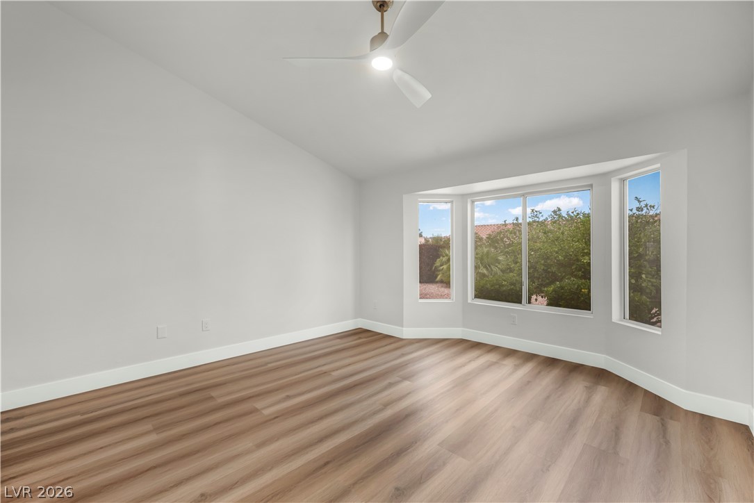 Photo 18 of 42, 9912 Rosamond Drive