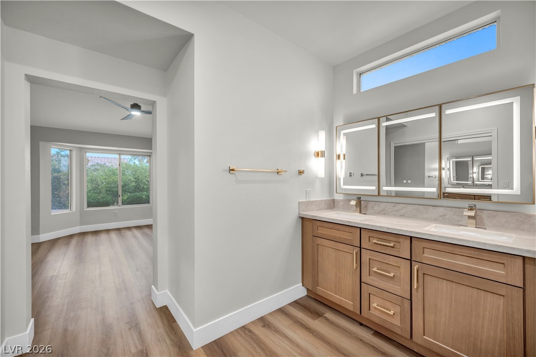 Photo 22 of 42, 9912 Rosamond Drive