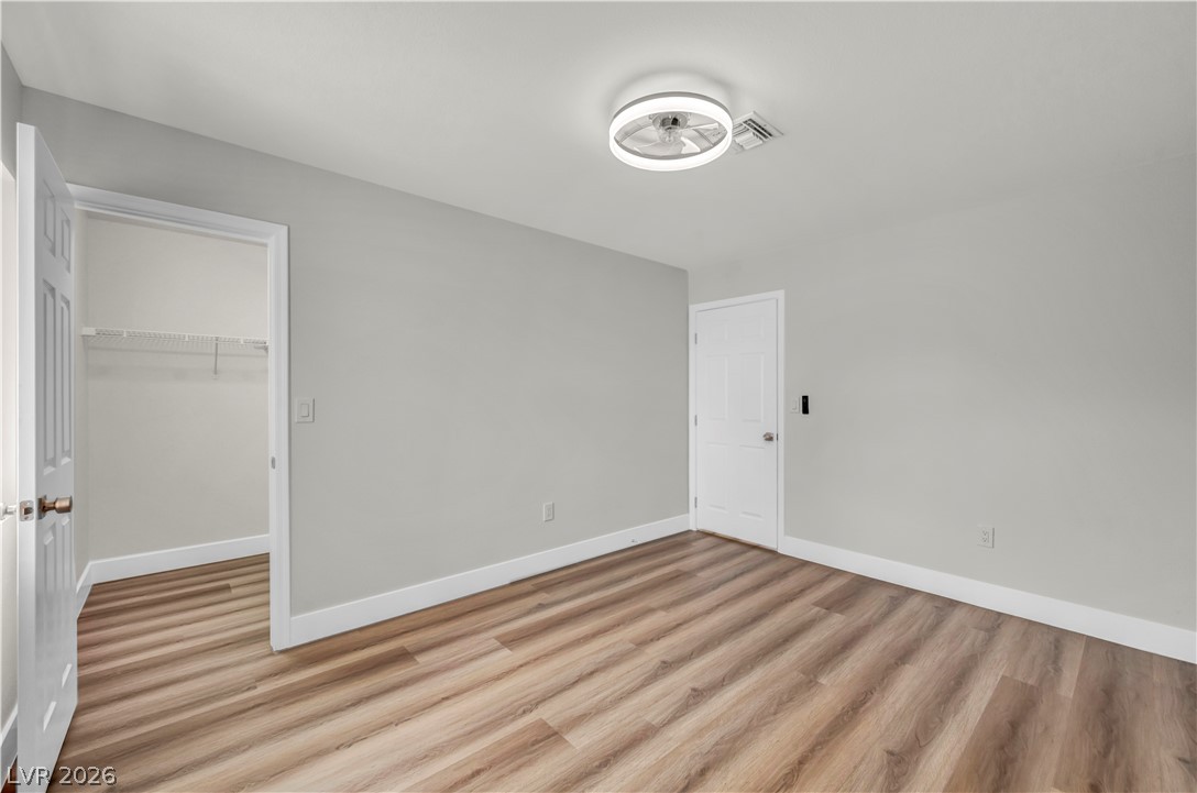 Photo 30 of 42, 9912 Rosamond Drive