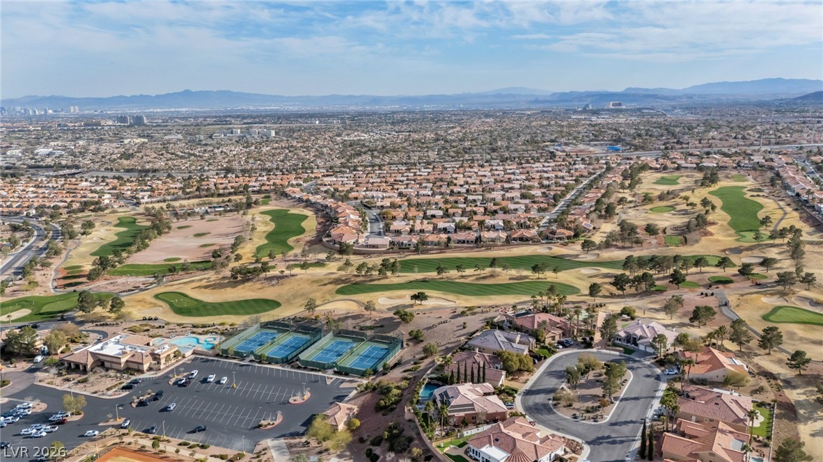 Photo 33 of 42, 9912 Rosamond Drive