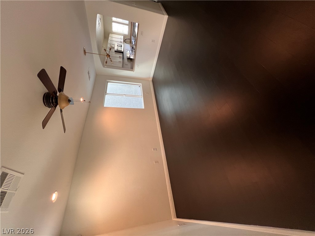 Photo 6 of 21, 9108 Captivating Avenue