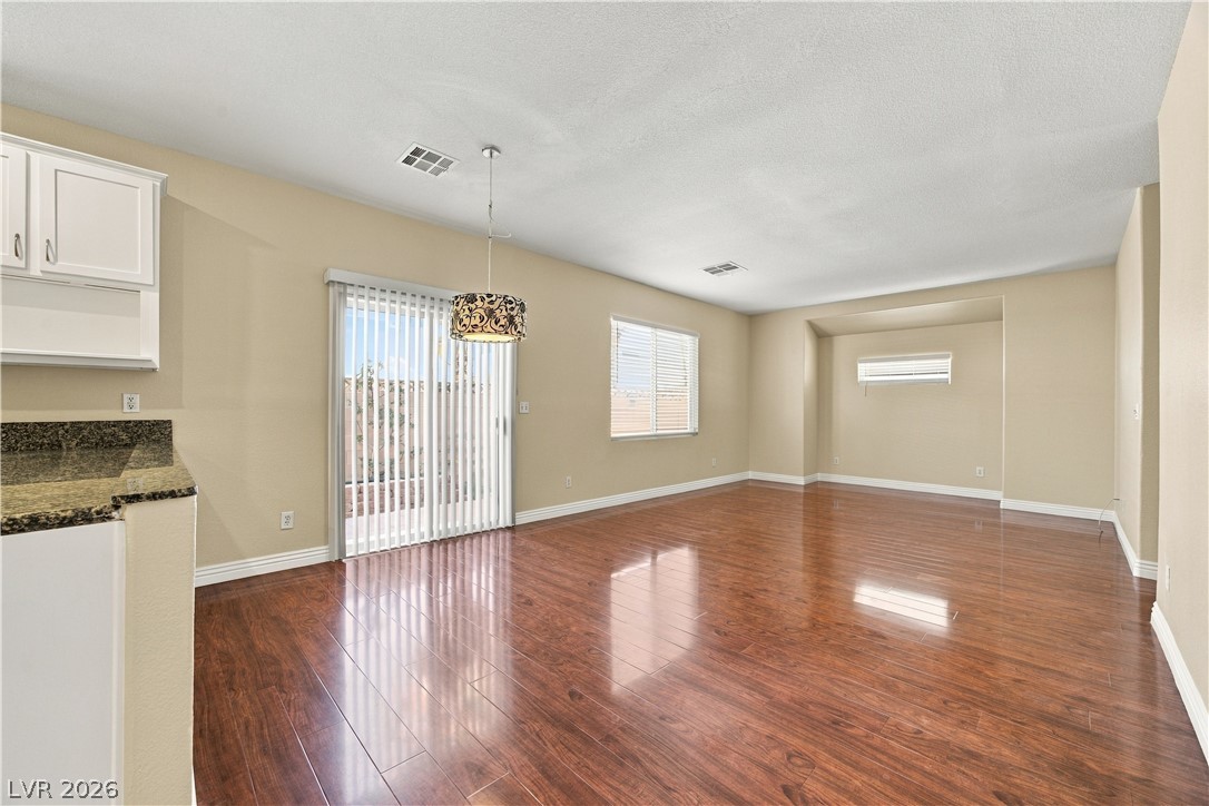 Photo 6 of 36, 5218 Monterey Park Circle